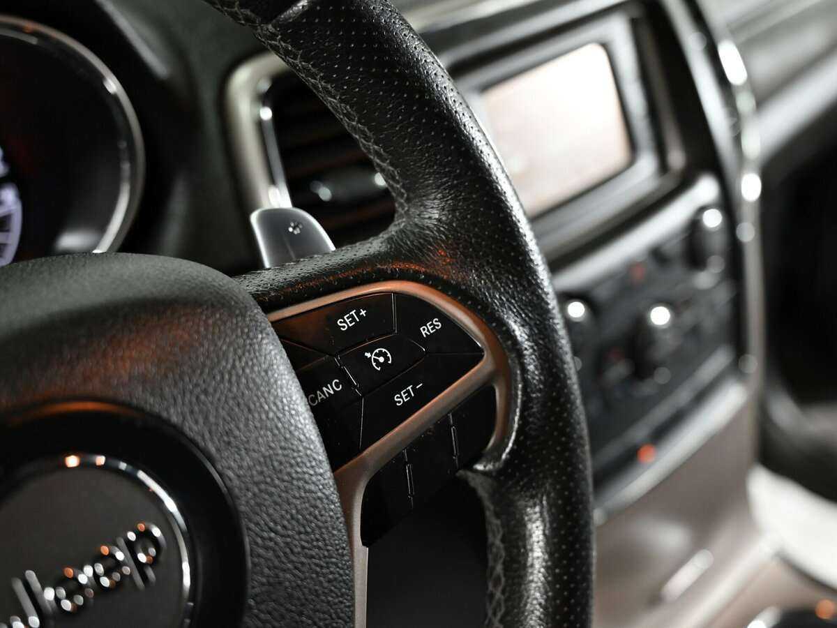 Jeep Grand Cherokee 2013 года с пробегом. Фото: #10