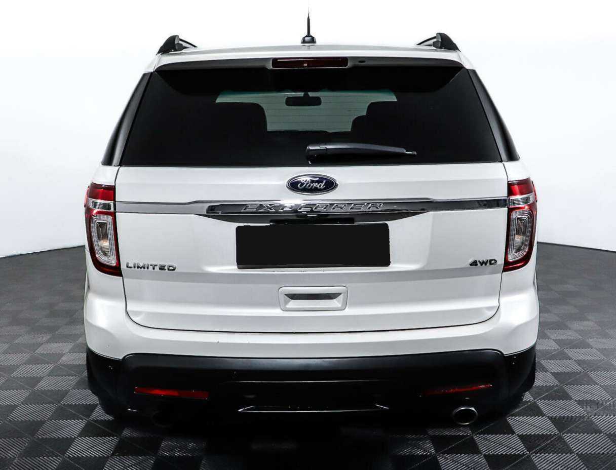 Ford Explorer 2012 года с пробегом. Фото: #5