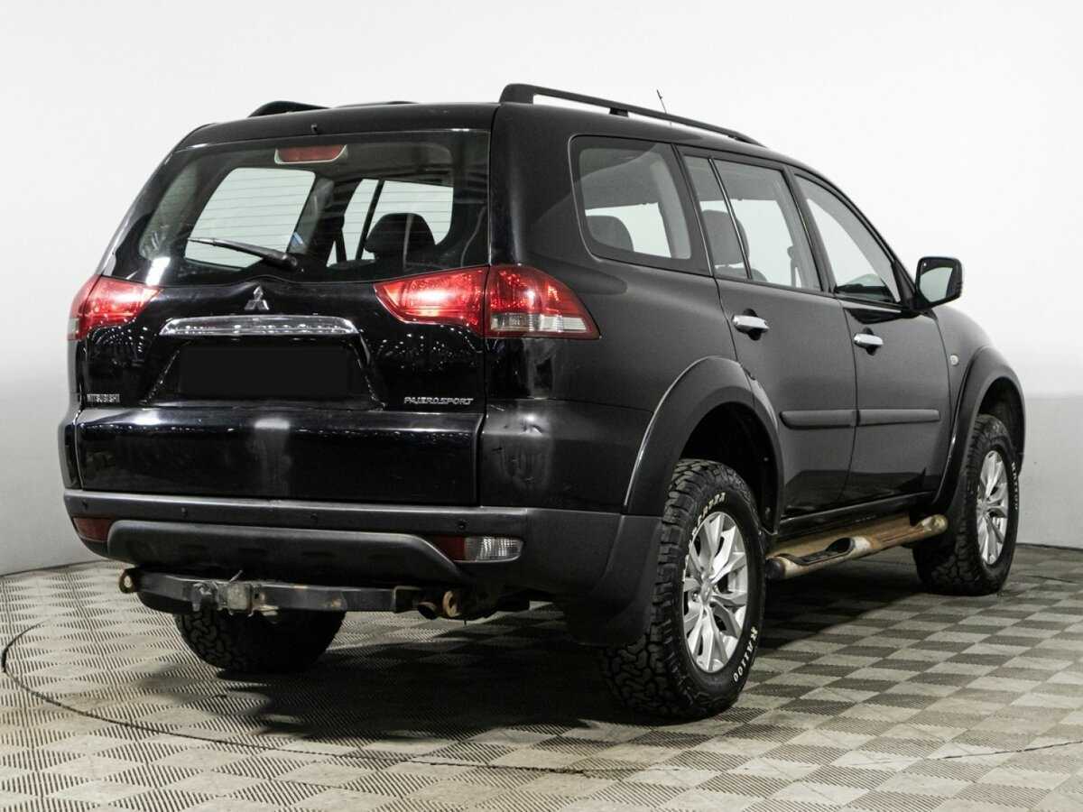 Mitsubishi Pajero Sport 2013 года с пробегом. Фото: #4
