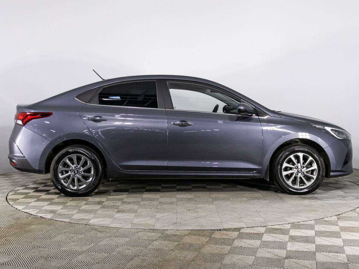 Hyundai Solaris 2021 года с пробегом. Фото: #3