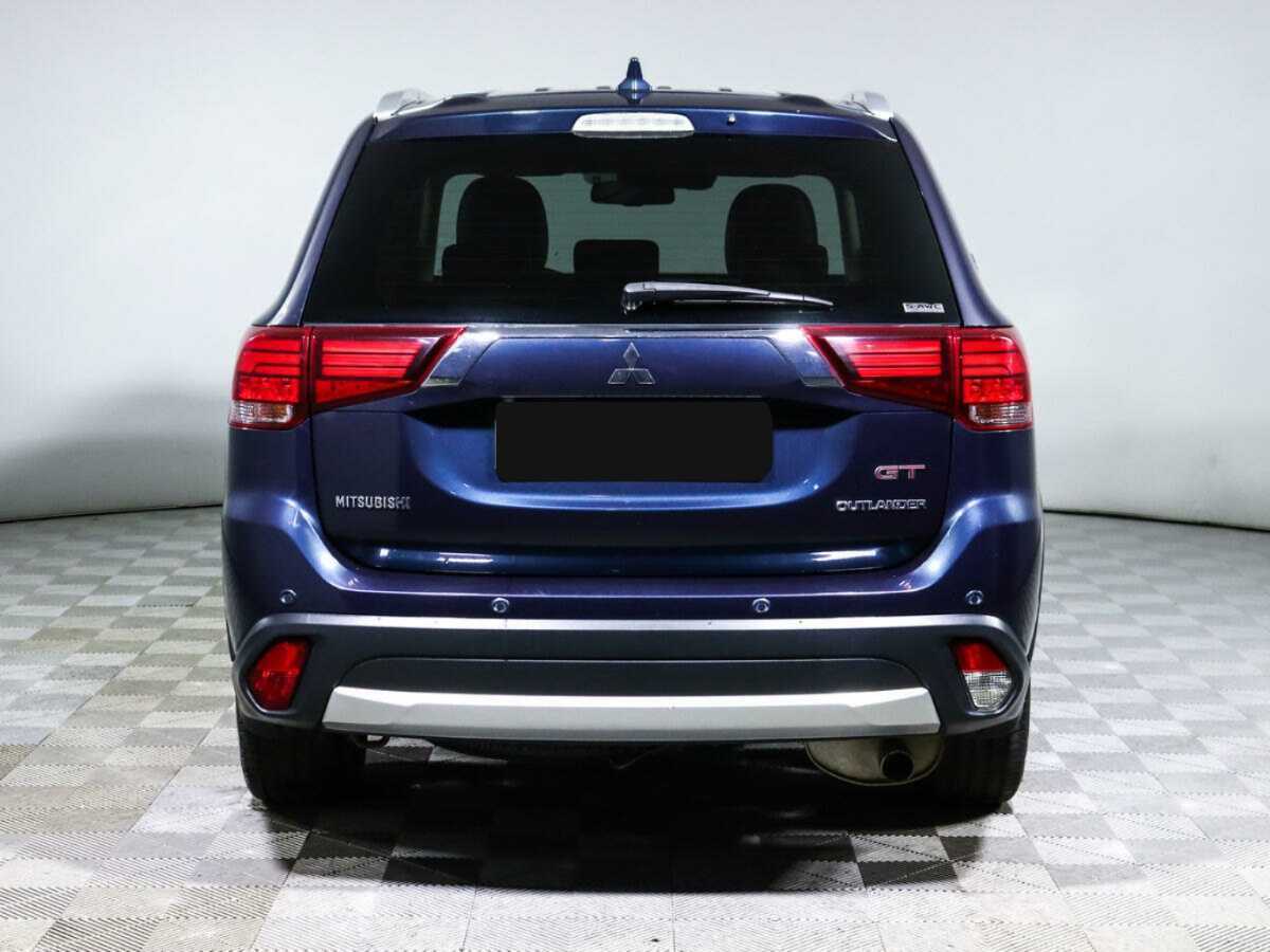 Mitsubishi Outlander 2017 года с пробегом. Фото: #4