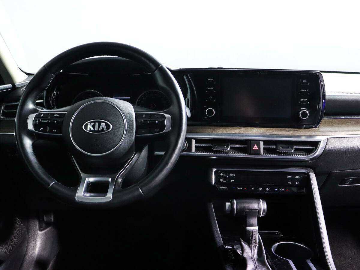 Kia K5 2020 года с пробегом. Фото: #7