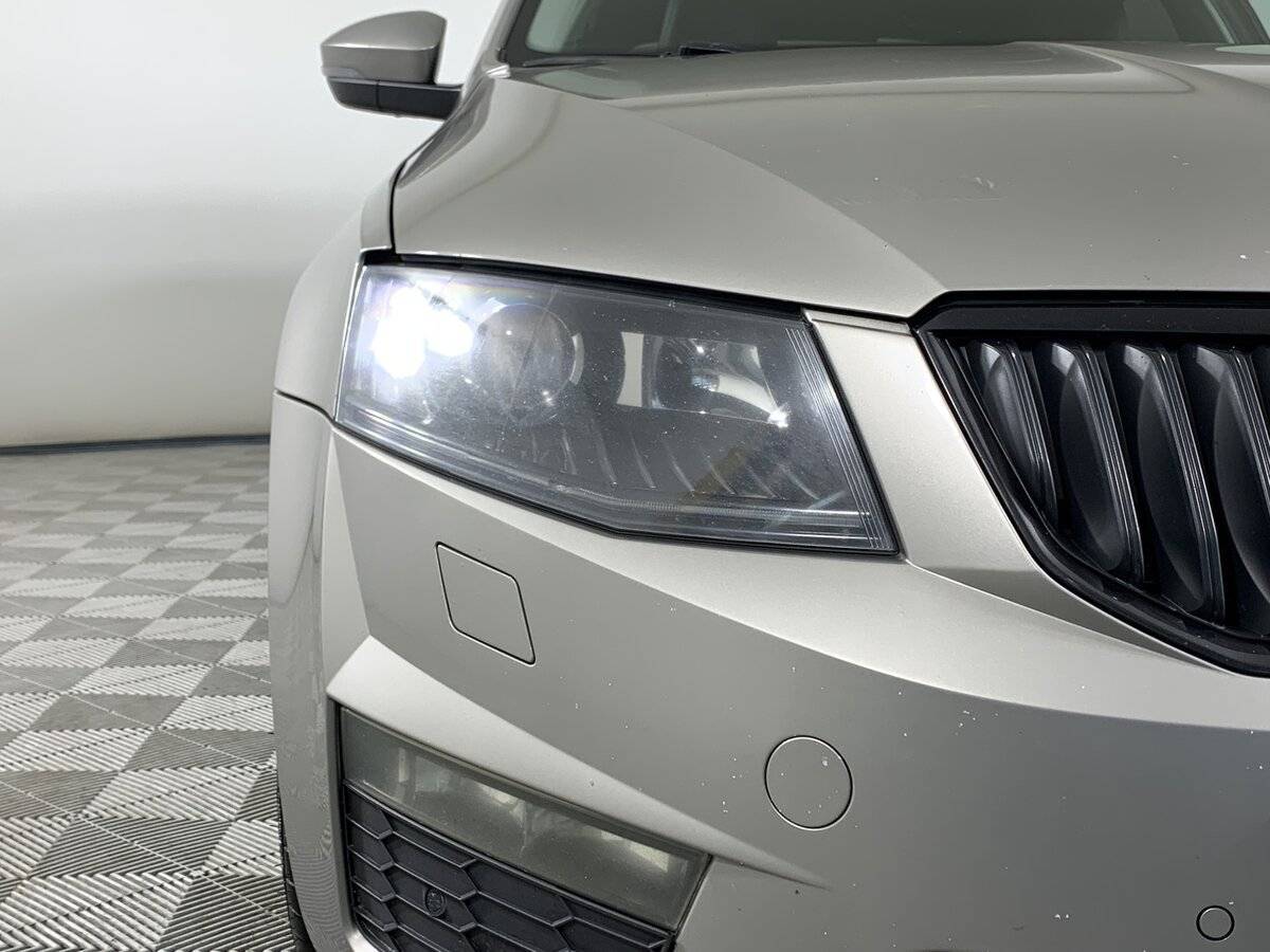 Skoda Octavia 2013 года с пробегом. Фото: #9