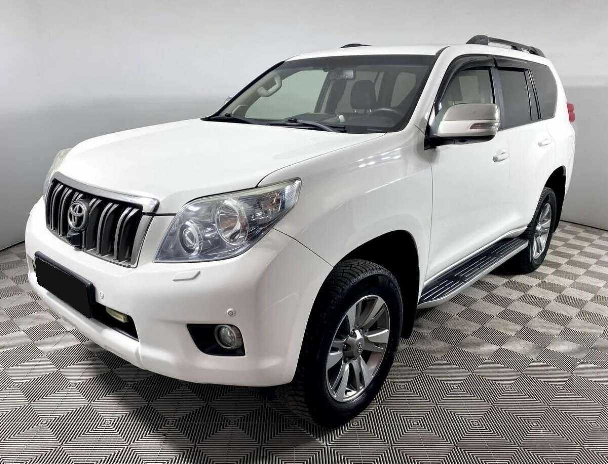 Toyota Land Cruiser Prado 2013 года с пробегом. Фото: #0