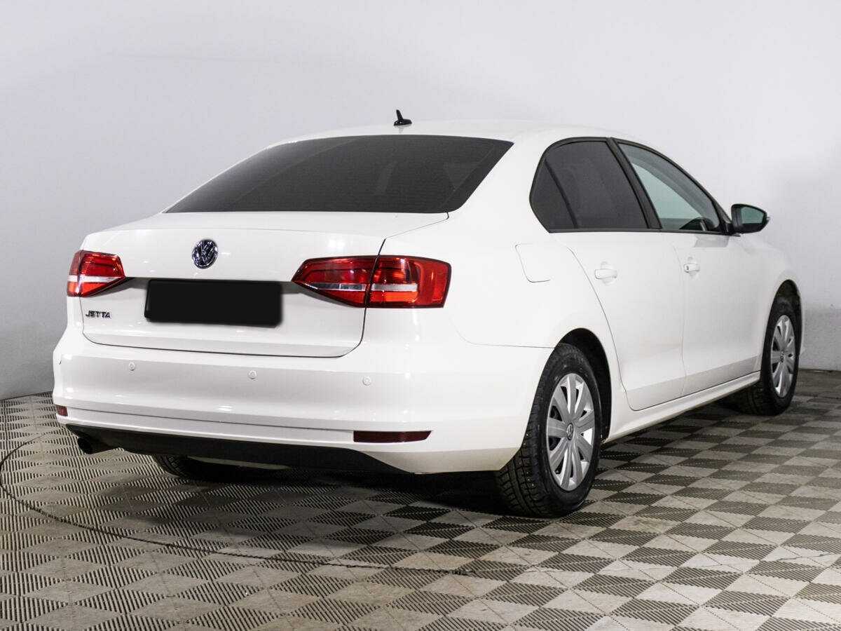 Volkswagen Jetta 2015 года с пробегом. Фото: #4