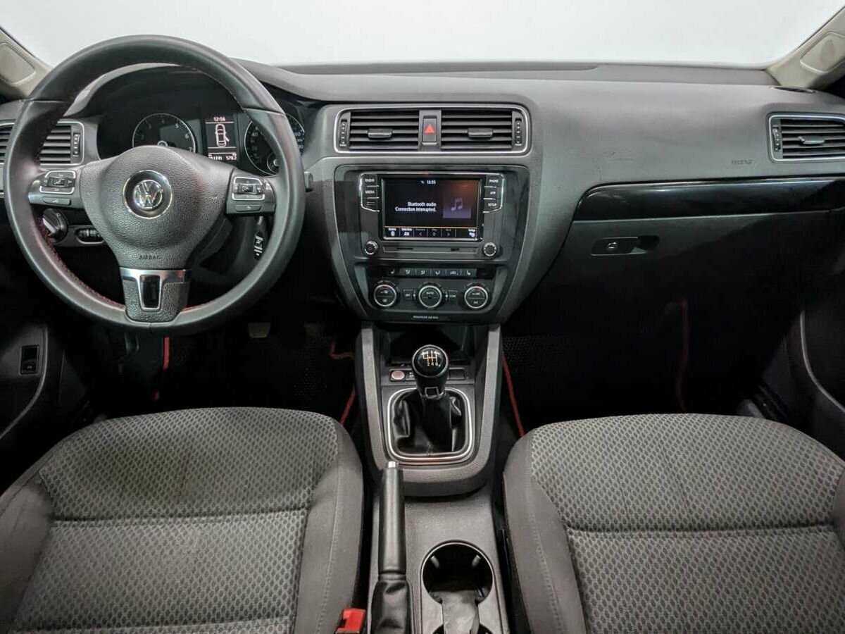 Volkswagen Jetta 2012 года с пробегом. Фото: #6