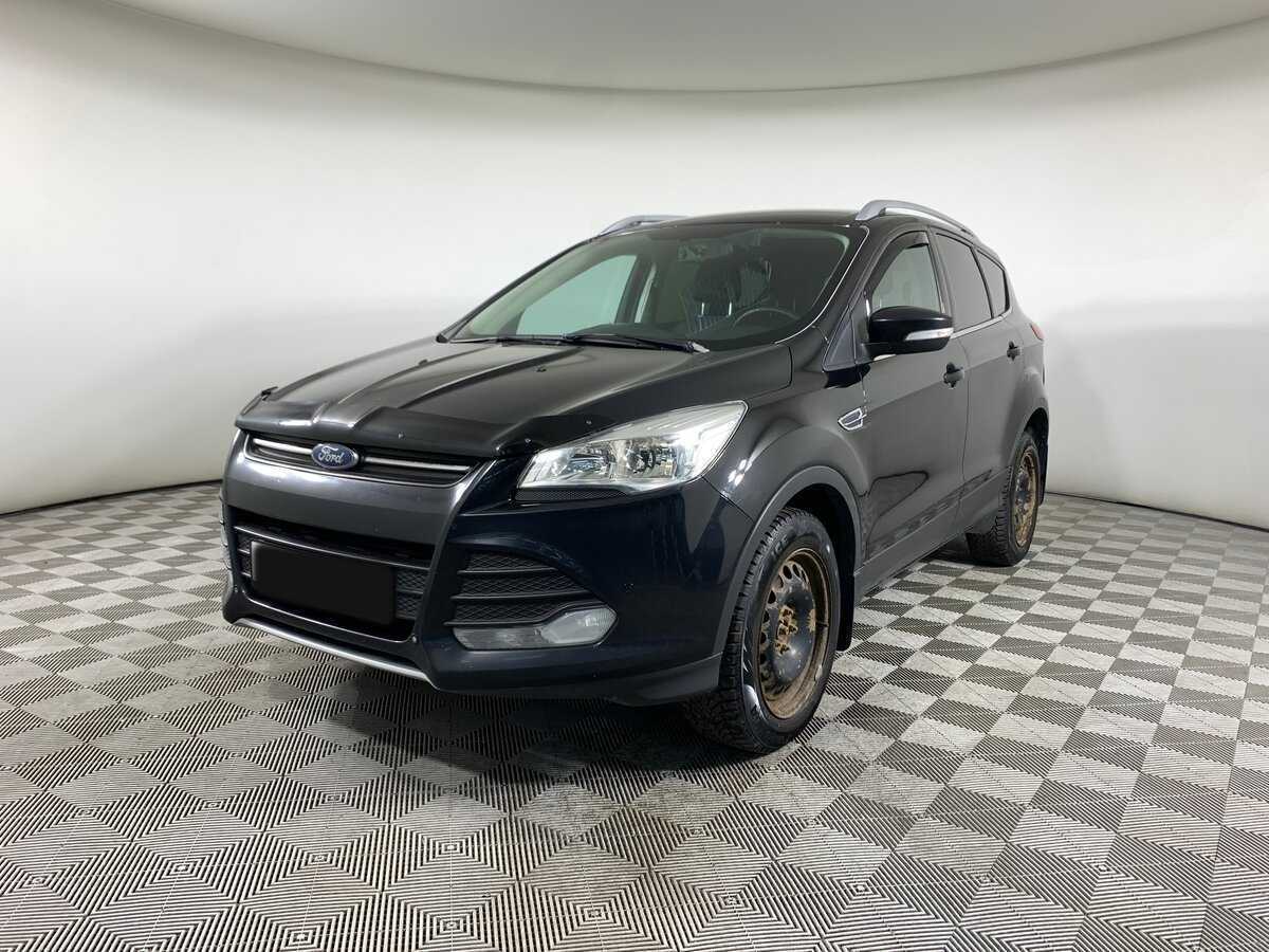 Ford Kuga 2015 года с пробегом. Посмотреть фото