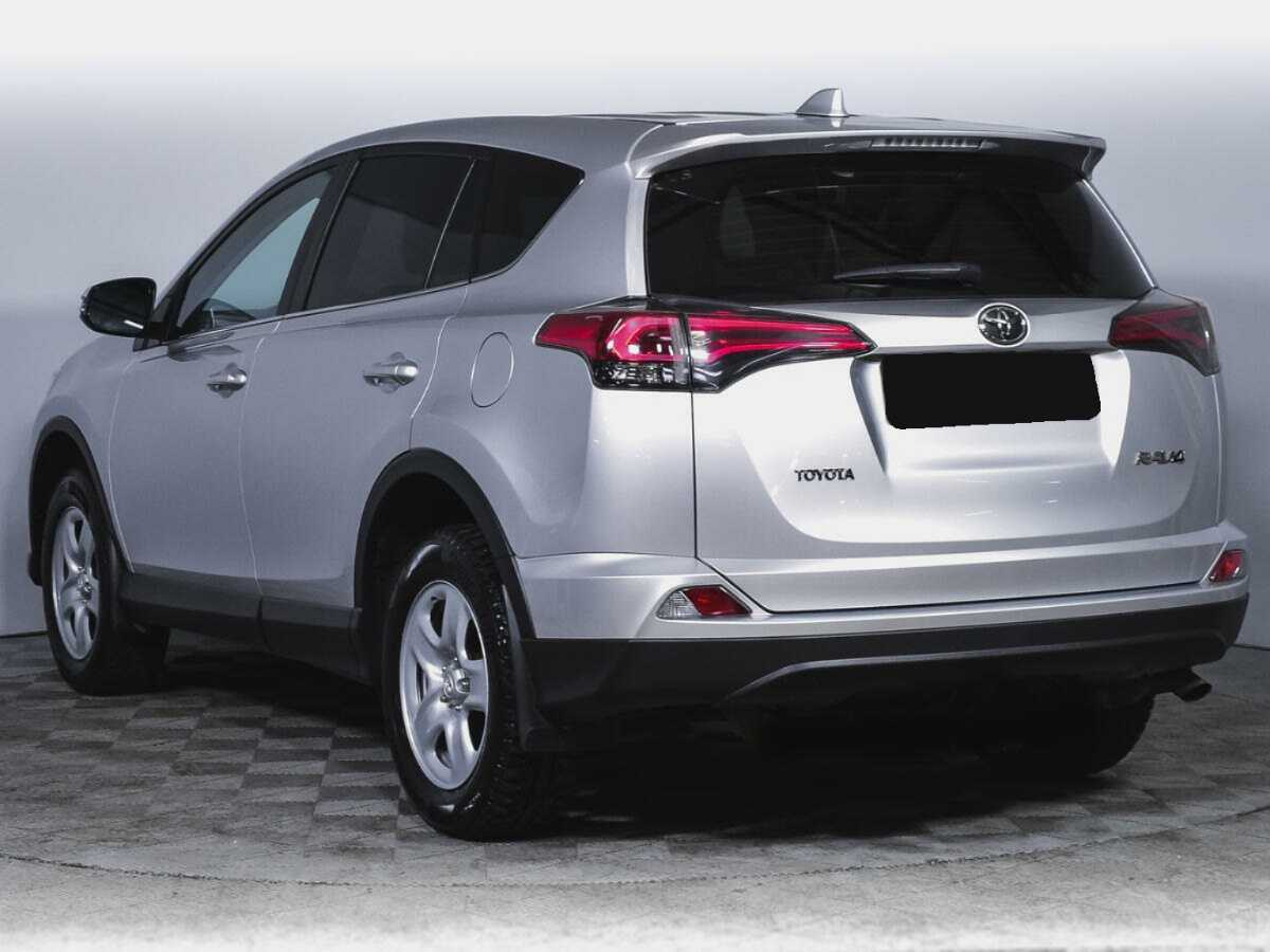 Toyota RAV4 2018 года с пробегом. Фото: #6