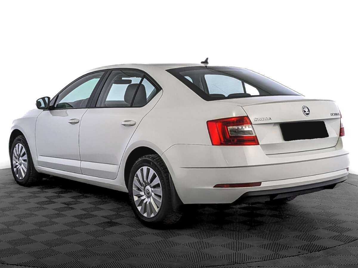 Skoda Octavia 2020 года с пробегом. Фото: #6
