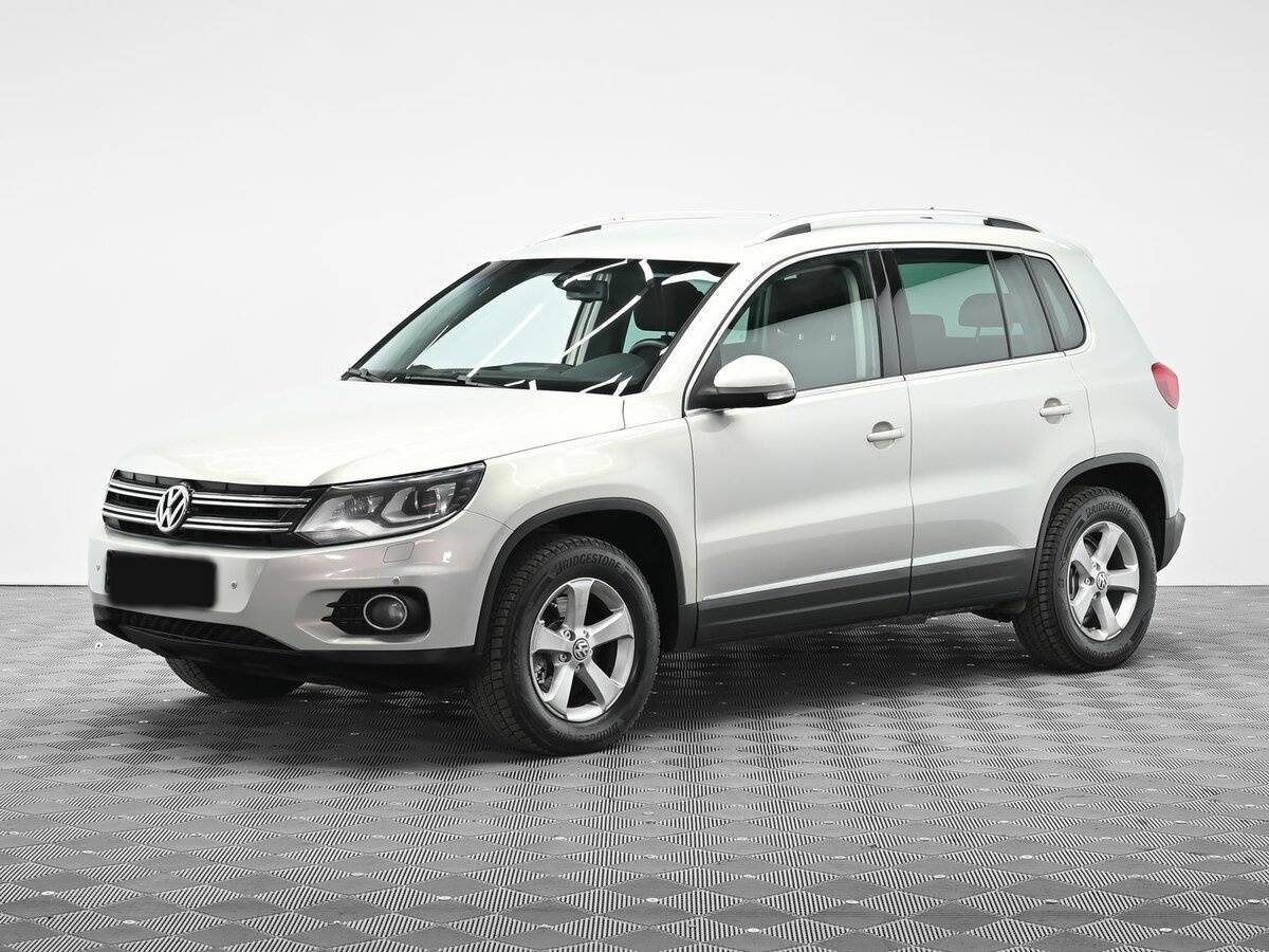 Volkswagen Tiguan 2012 года с пробегом. Фото: #0