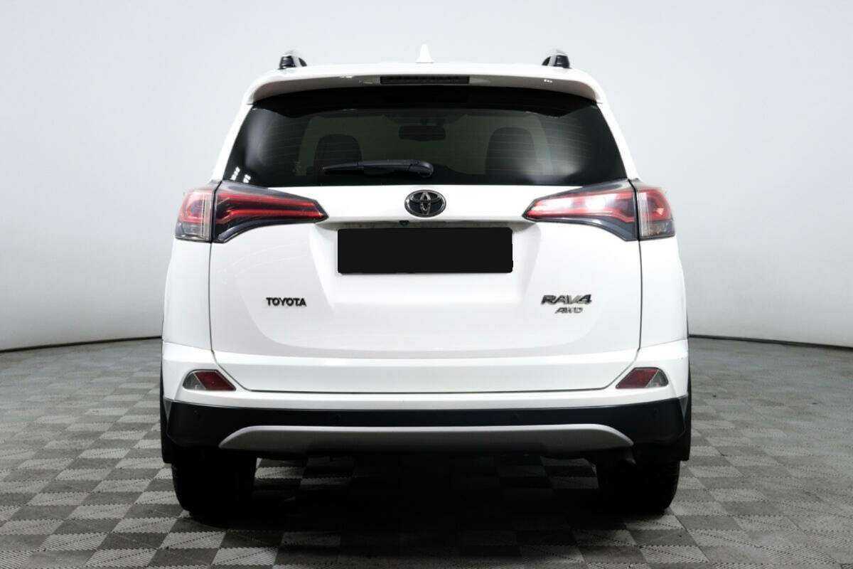 Toyota RAV4 2016 года с пробегом. Фото: #5