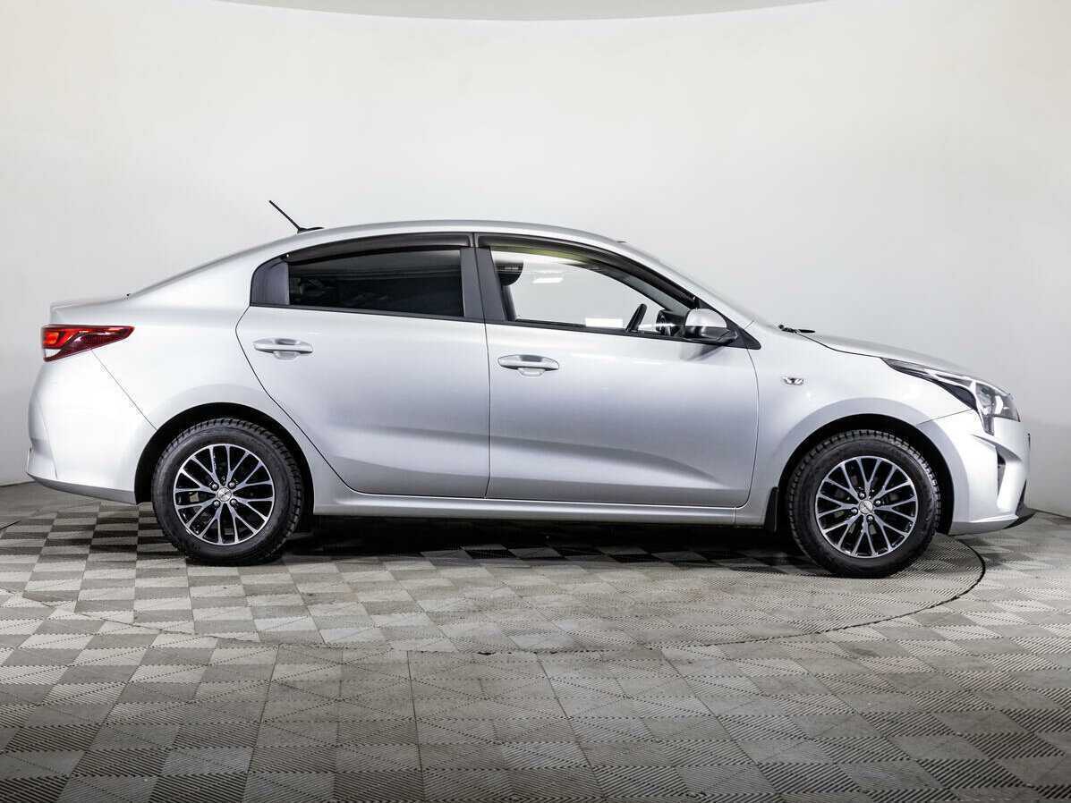 Kia Rio 2021 года с пробегом. Фото: #3