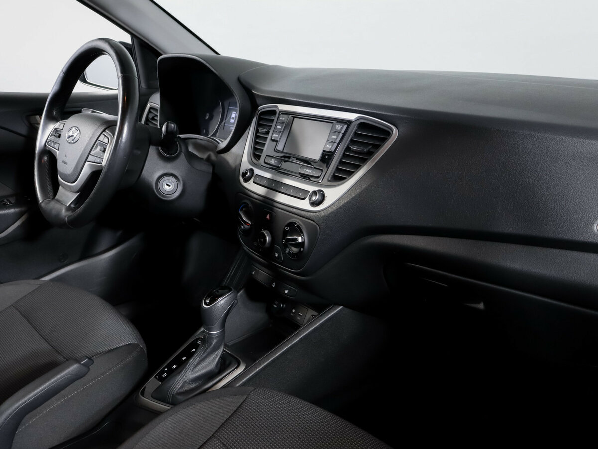 Hyundai Solaris 2018 года с пробегом. Фото: #6