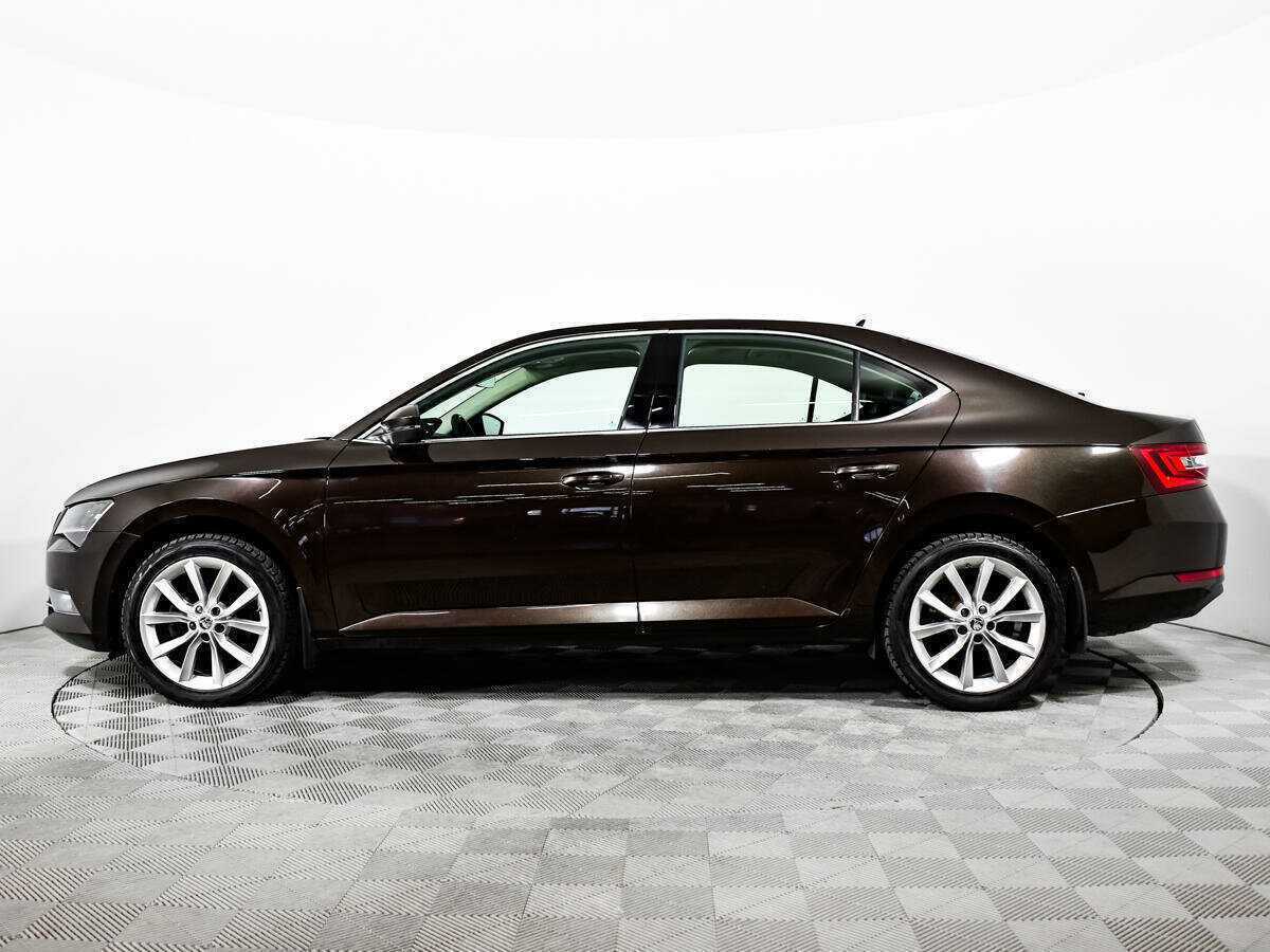 Skoda Superb 2016 года с пробегом. Фото: #7