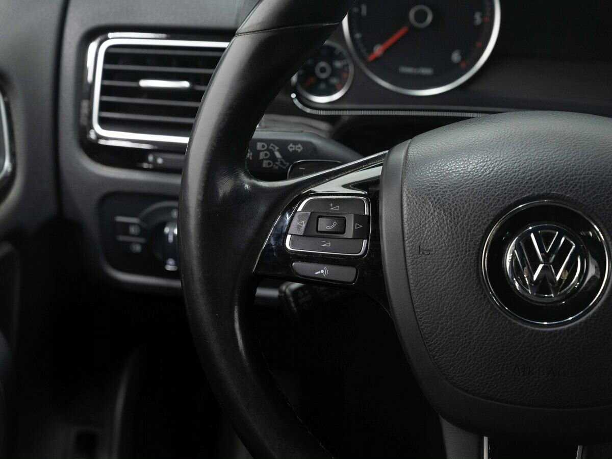 Volkswagen Touareg 2017 года с пробегом. Фото: #15