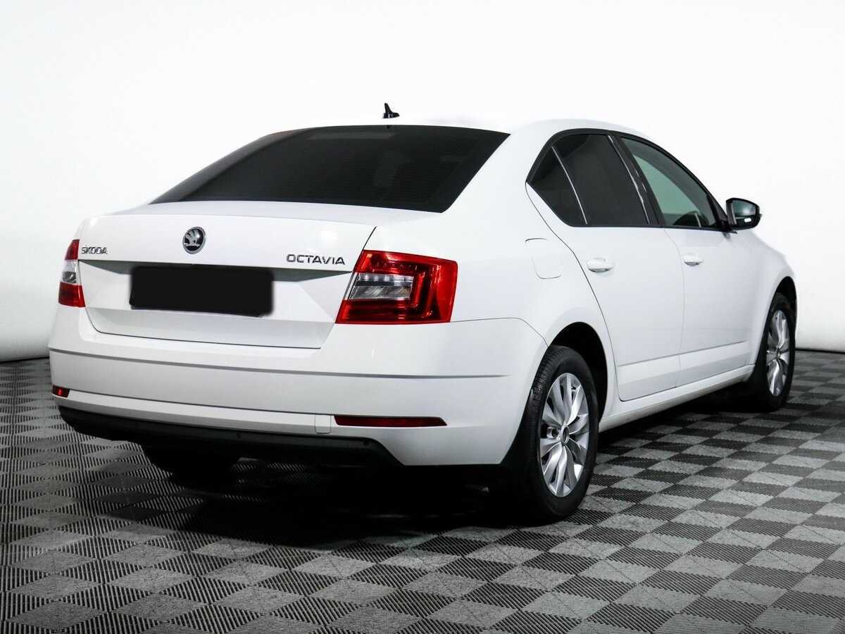 Skoda Octavia 2019 года с пробегом. Фото: #4