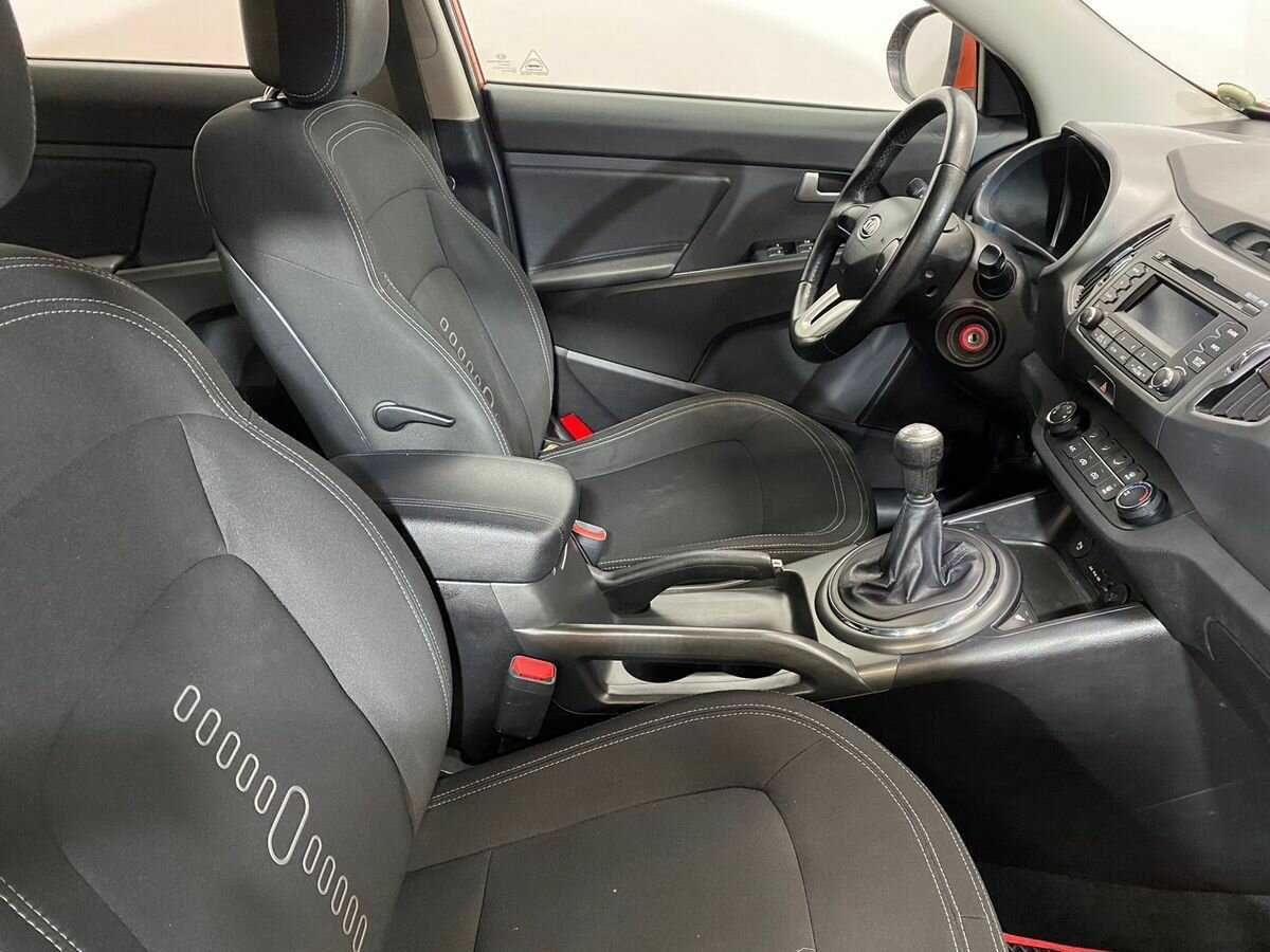Kia Sportage 2012 года с пробегом. Фото: #9