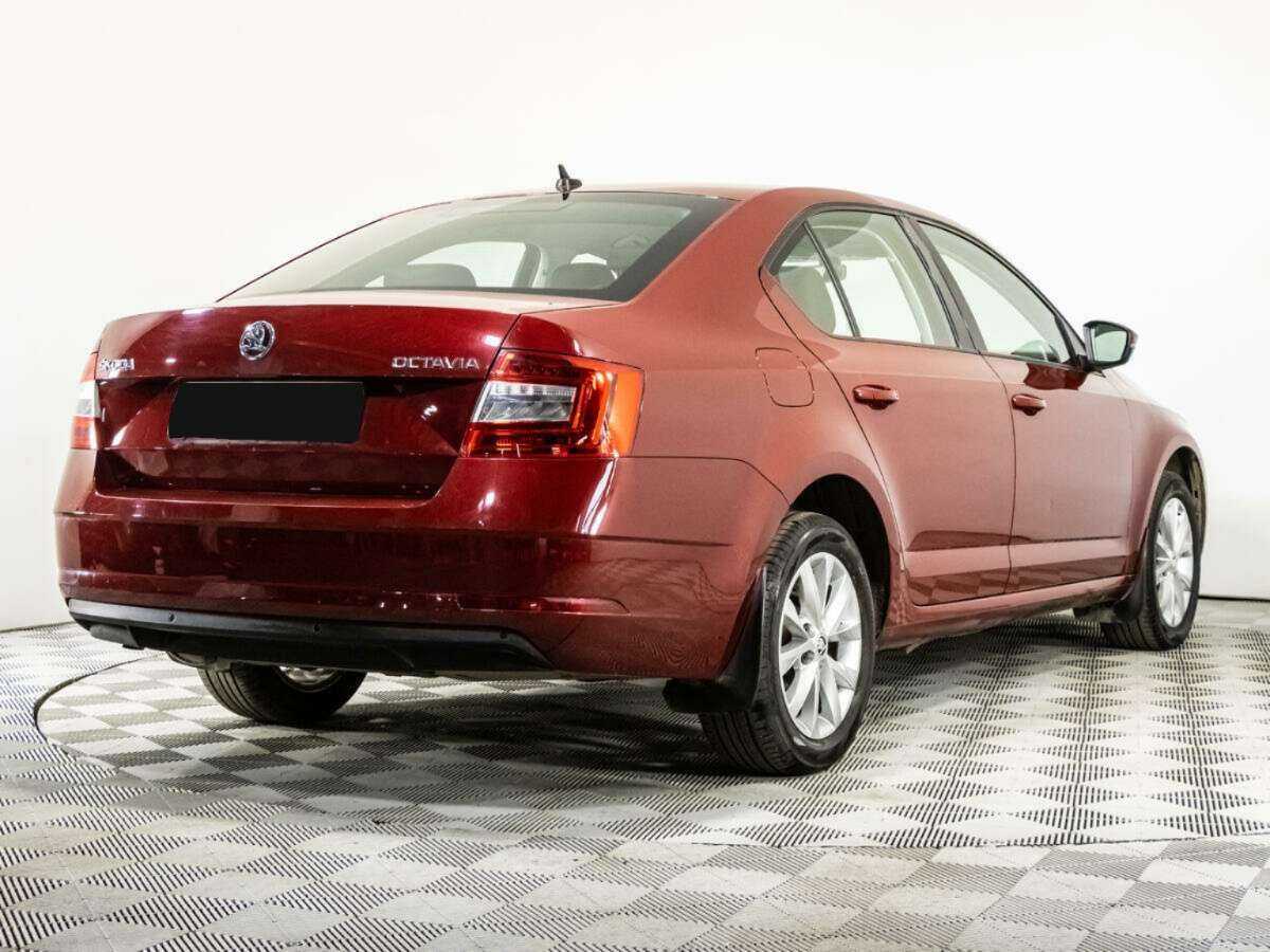 Skoda Octavia 2018 года с пробегом. Фото: #4