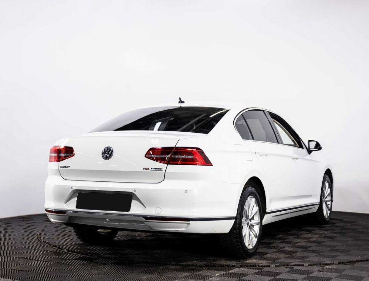 Volkswagen Passat 2016 года с пробегом. Фото: #5