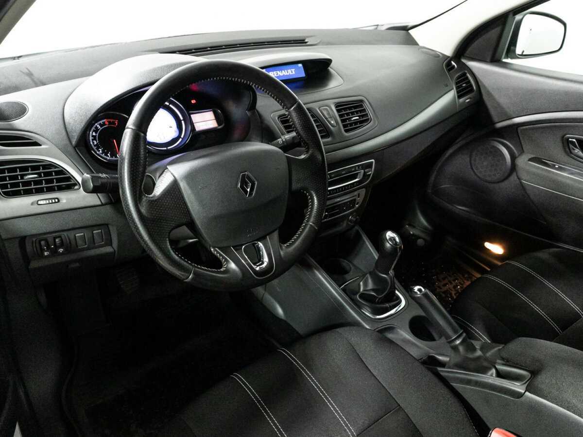 Renault Megane 2013 года с пробегом. Фото: #10