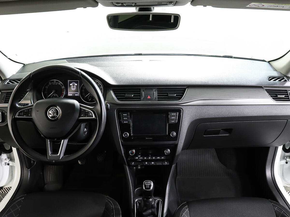 Skoda Rapid 2018 года с пробегом. Фото: #10