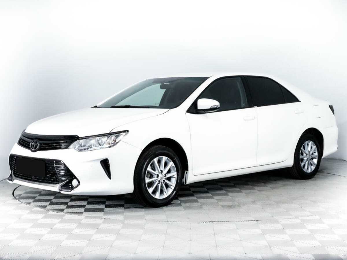 Toyota Camry 2015 года с пробегом. Фото: #0