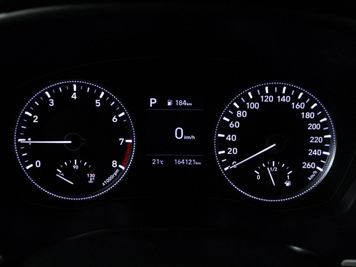 Hyundai Santa Fe 2018 года с пробегом. Фото: #10