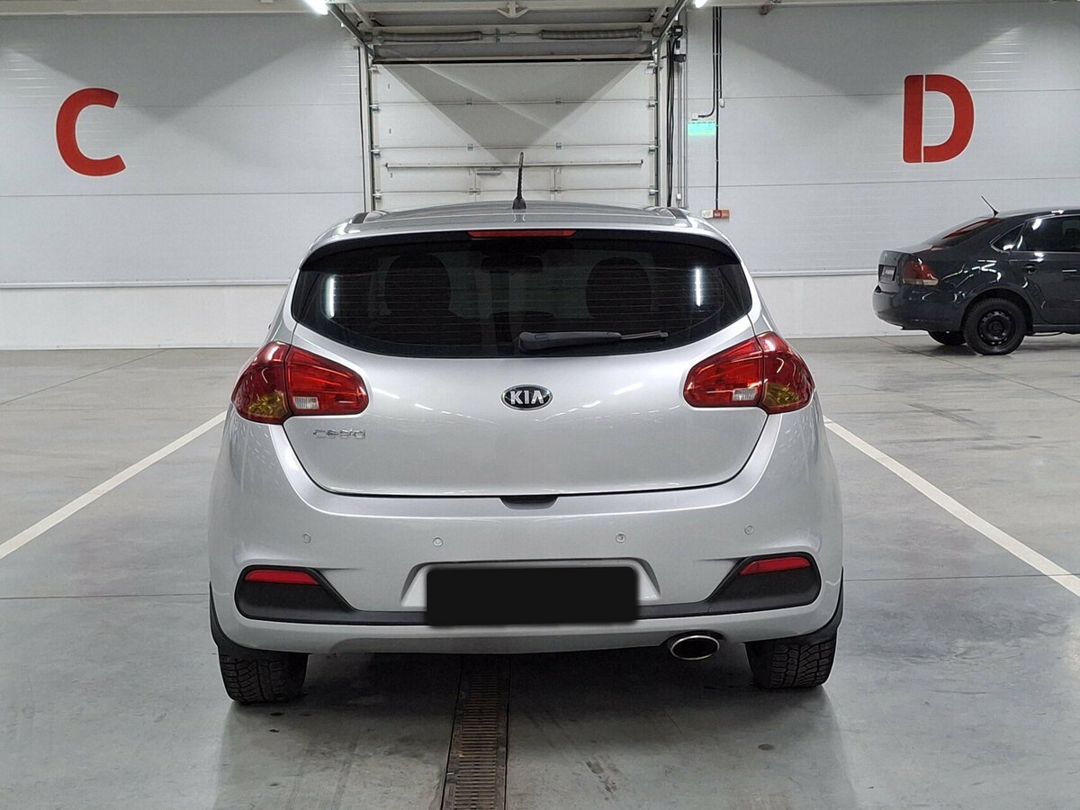Kia Ceed 2013 года с пробегом. Фото: #5