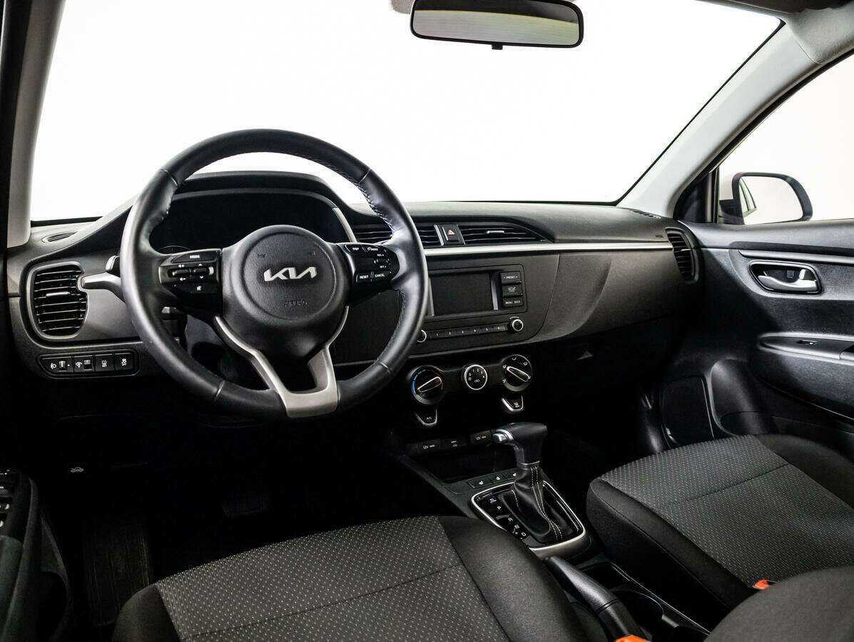 Kia Rio 2021 года с пробегом. Фото: #10