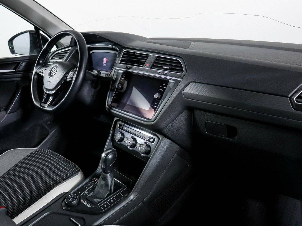 Volkswagen Tiguan 2019 года с пробегом. Фото: #3