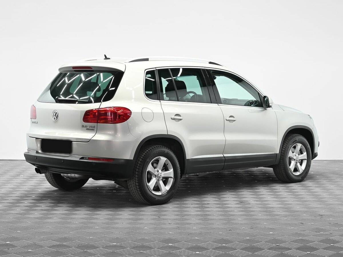 Volkswagen Tiguan 2012 года с пробегом. Фото: #3