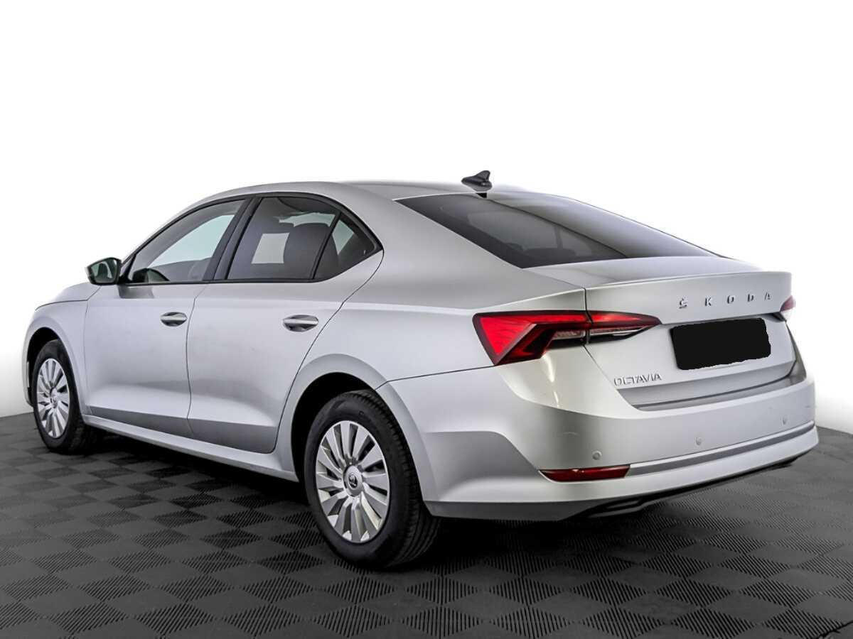 Skoda Octavia 2021 года с пробегом. Фото: #6