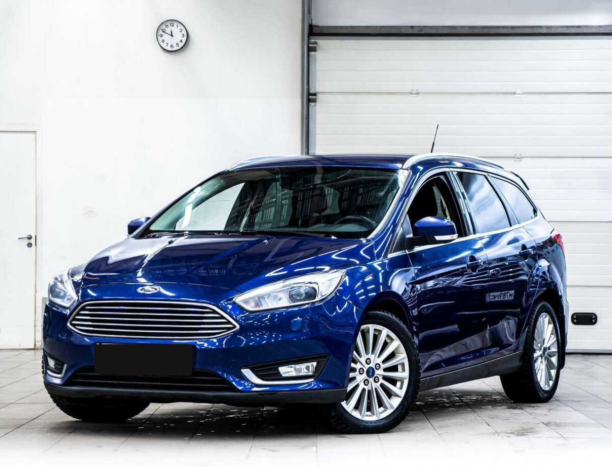 Ford Focus 2017 года с пробегом. Посмотреть фото