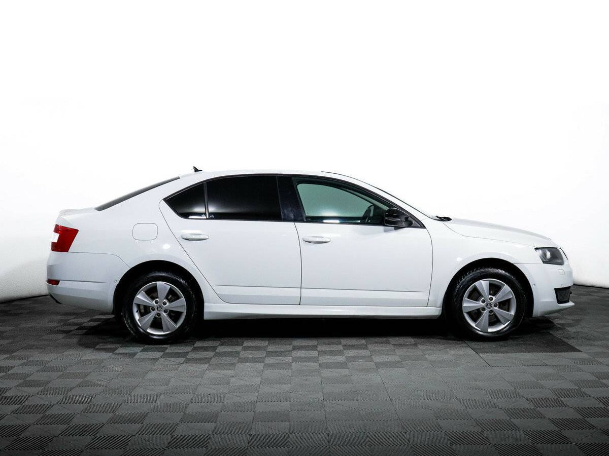 Skoda Octavia 2016 года с пробегом. Фото: #3