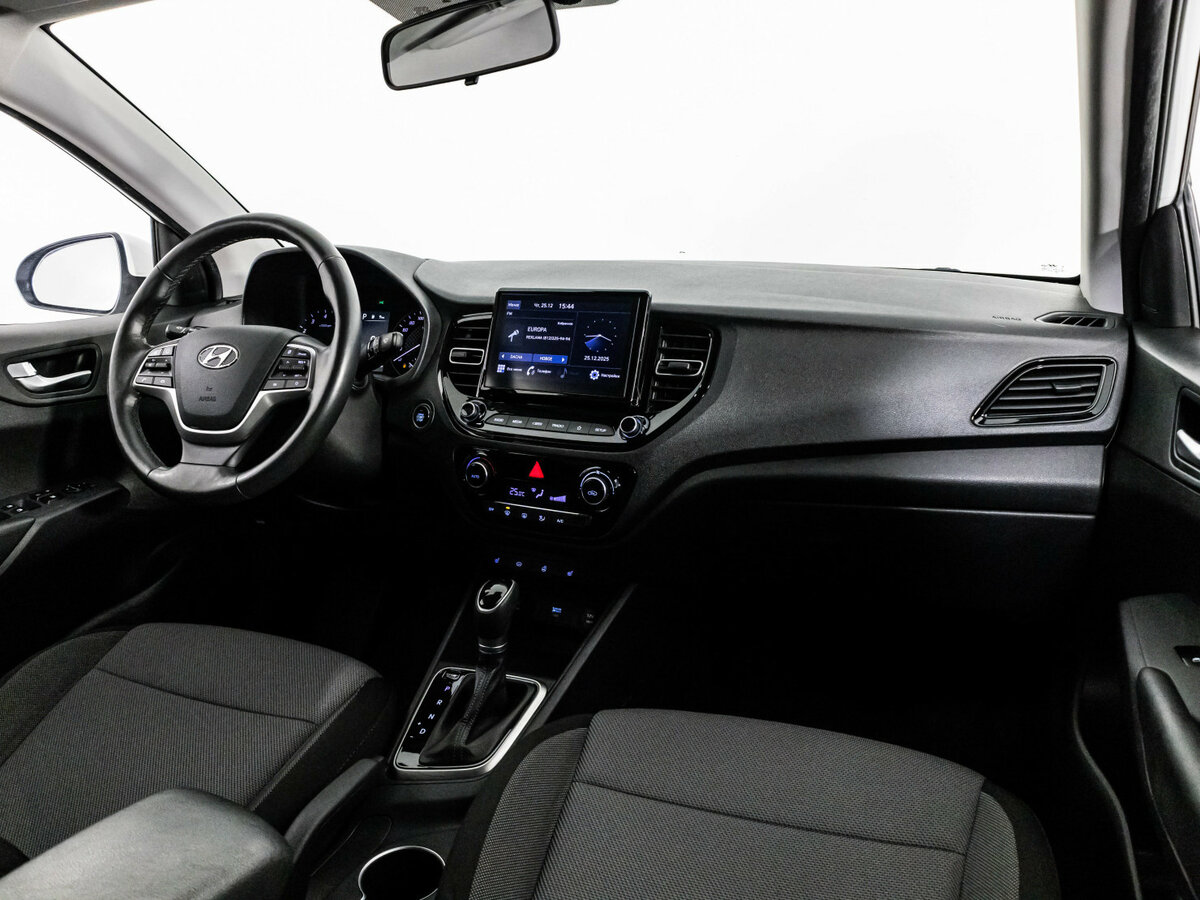 Hyundai Solaris 2020 года с пробегом. Фото: #6