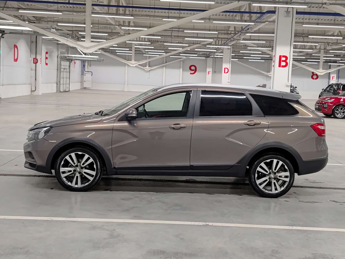 Lada (ВАЗ) Vesta 2019 года с пробегом. Фото: #7