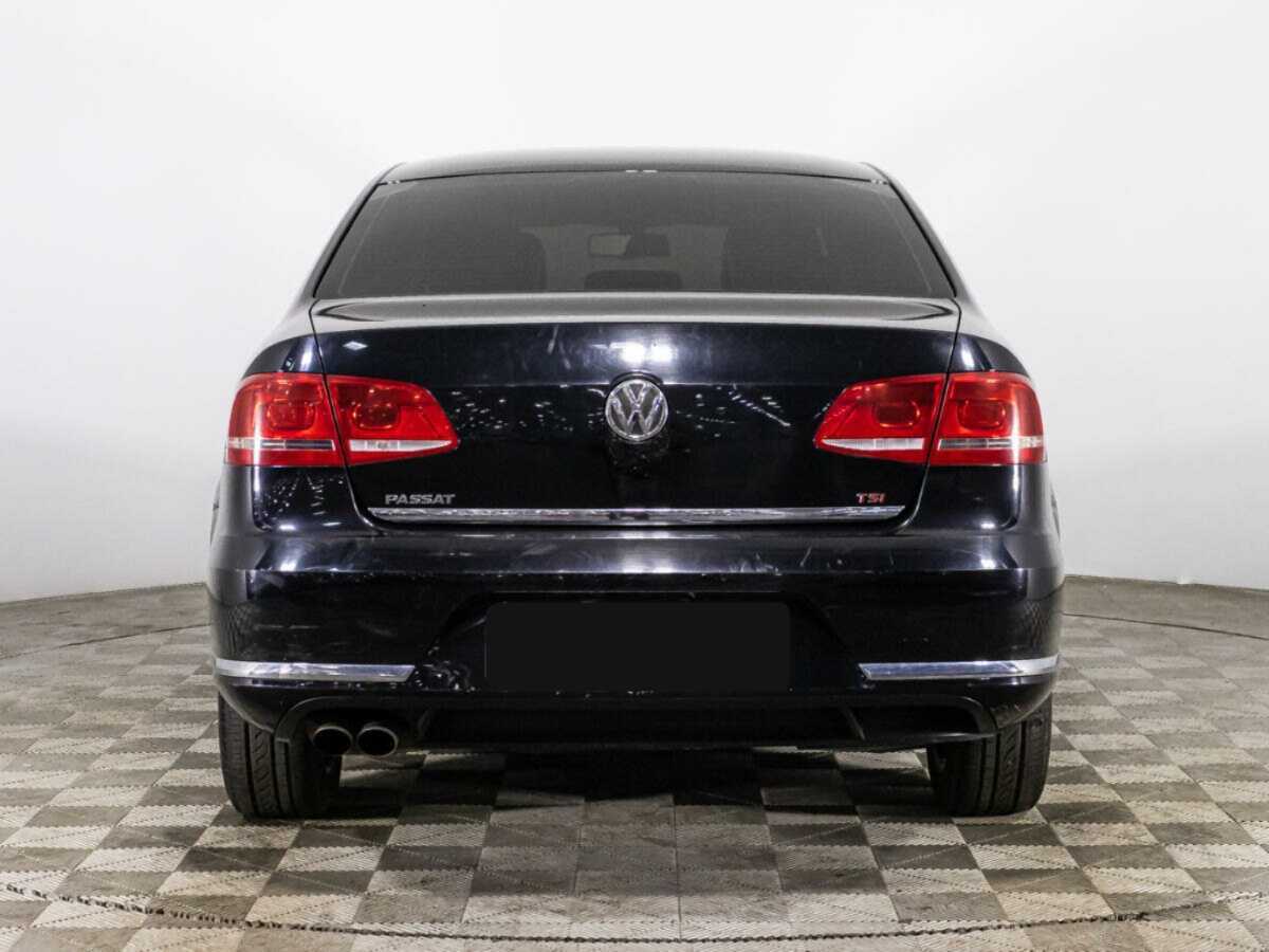 Volkswagen Passat 2013 года с пробегом. Фото: #5