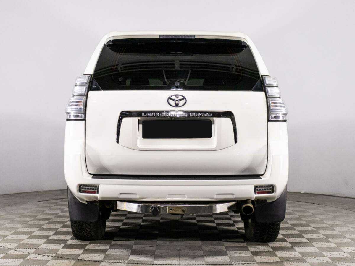 Toyota Land Cruiser Prado 2012 года с пробегом. Фото: #5