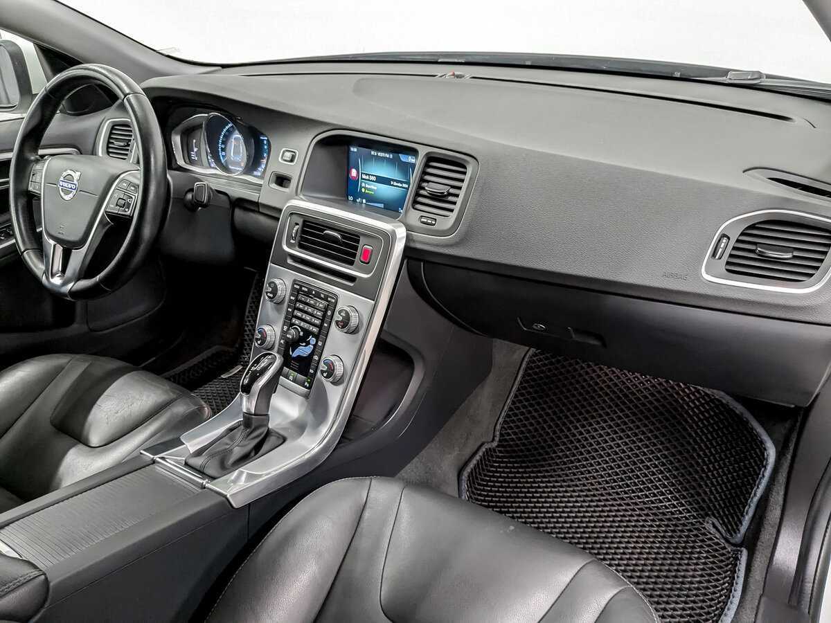 Volvo S60 2016 года с пробегом. Фото: #10