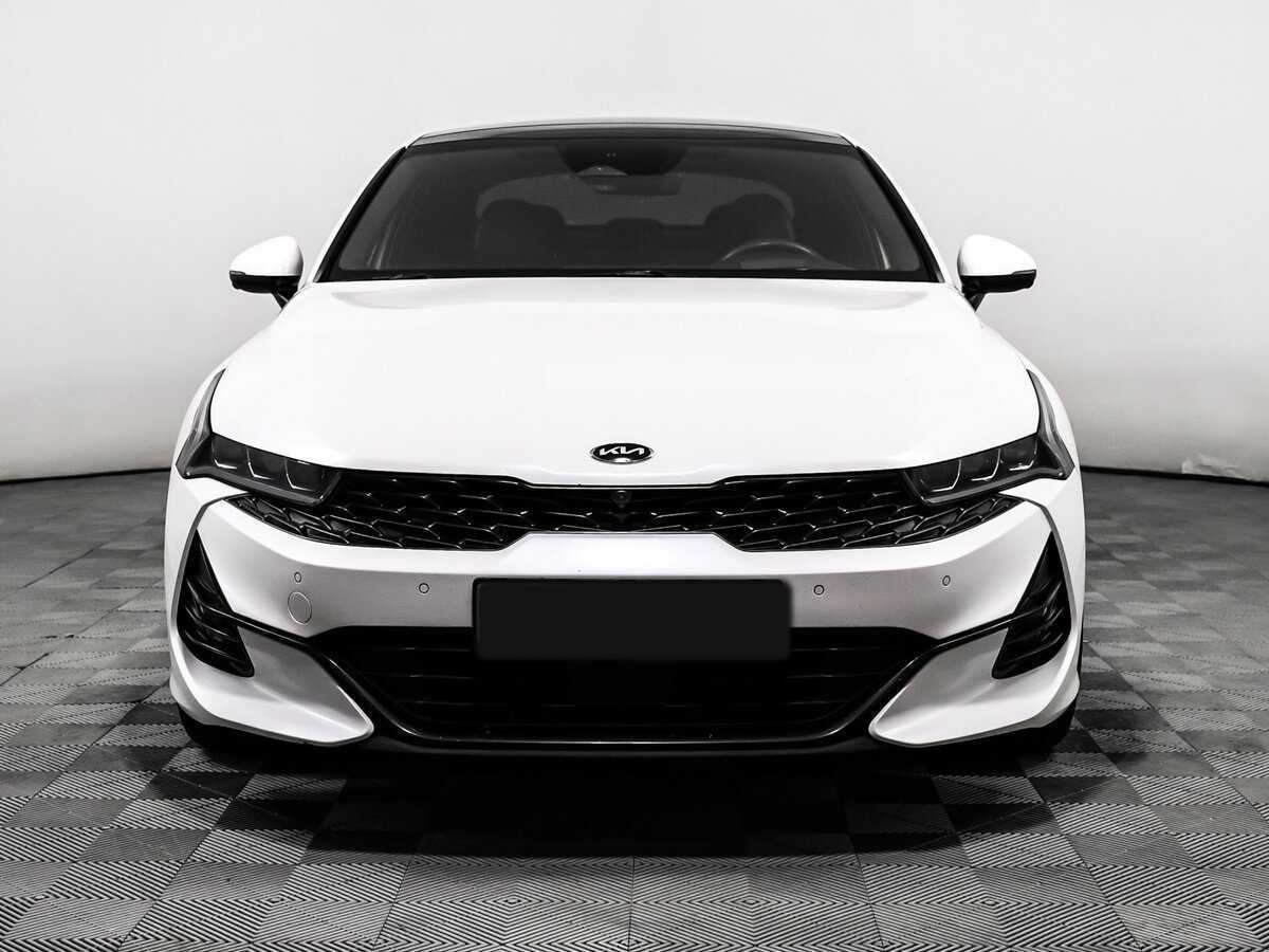 Kia K5 2020 года с пробегом. Фото: #1