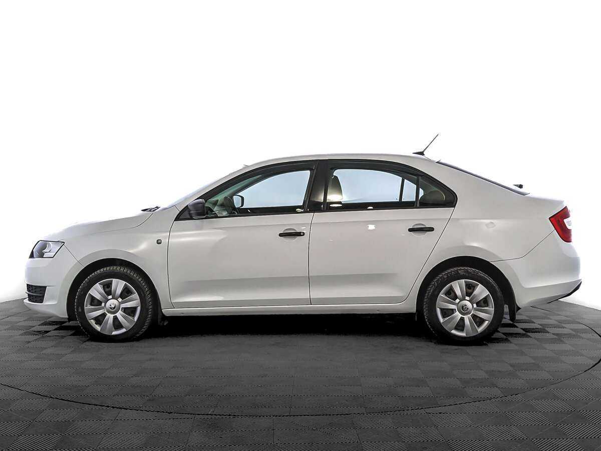 Skoda Rapid 2017 года с пробегом. Фото: #6