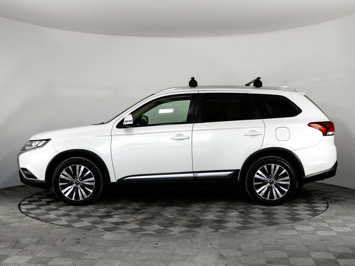 Mitsubishi Outlander 2019 года с пробегом. Фото: #7