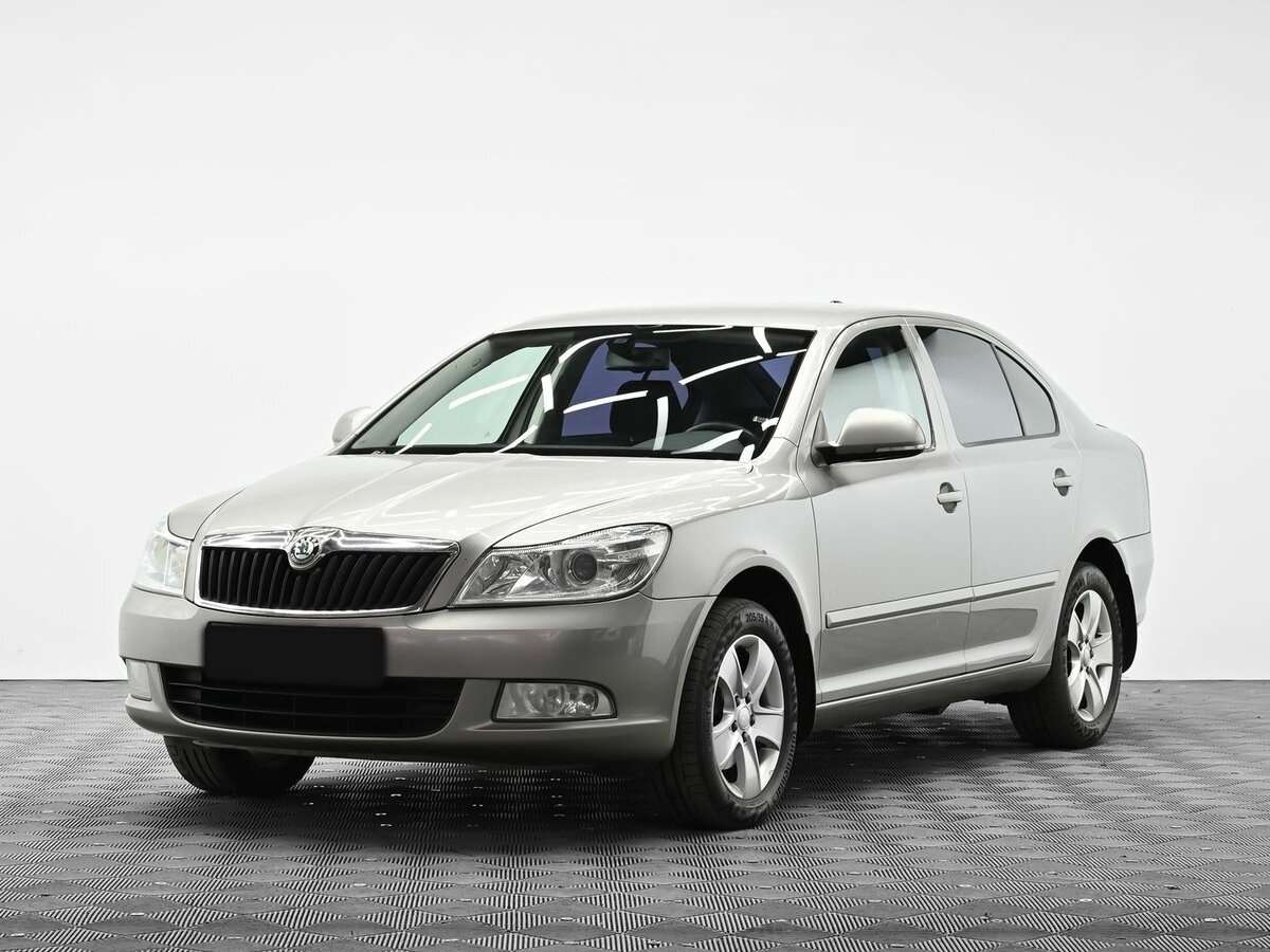 Skoda Octavia 2012 года с пробегом. Посмотреть фото