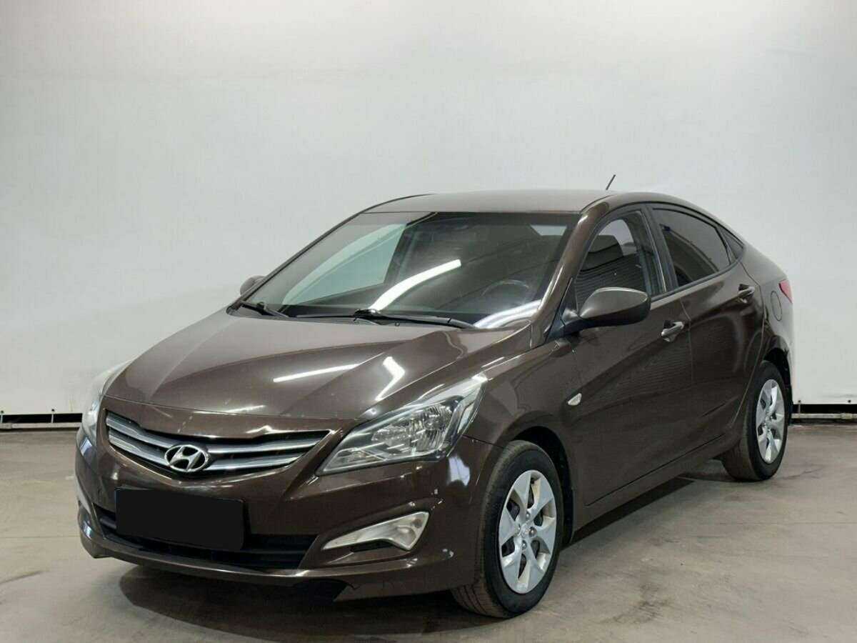 Hyundai Solaris 2015 года с пробегом. Посмотреть фото