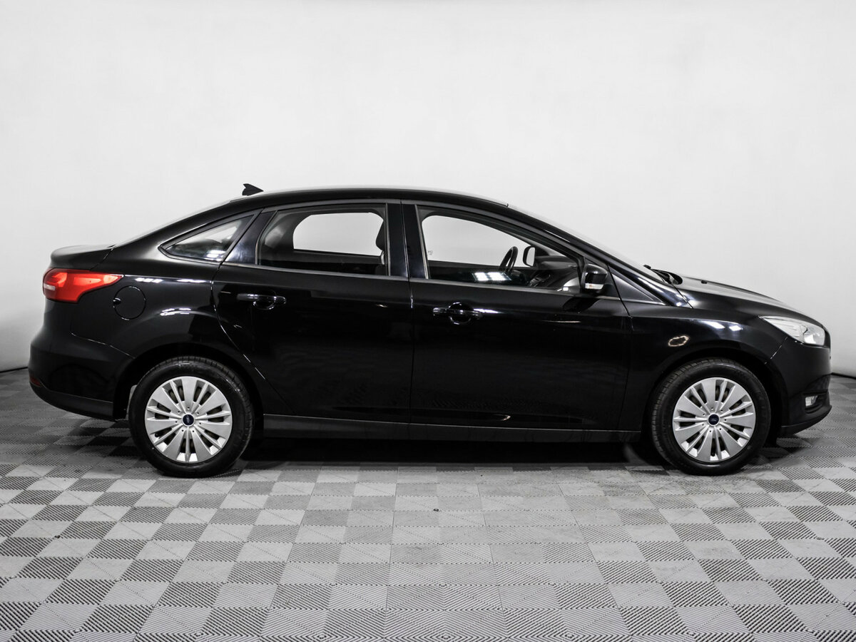 Ford Focus 2019 года с пробегом. Фото: #3