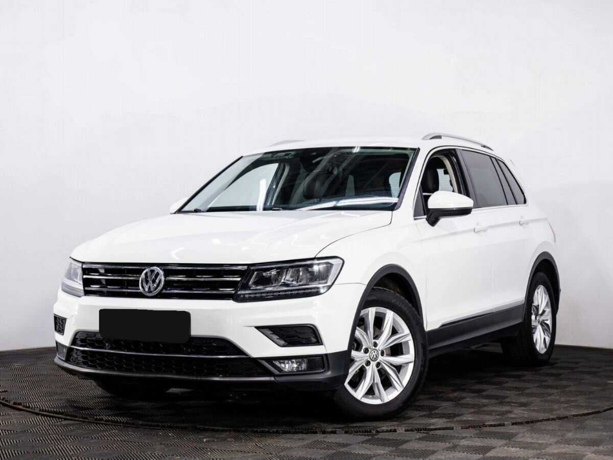 Volkswagen Tiguan 2018 года с пробегом. Посмотреть фото