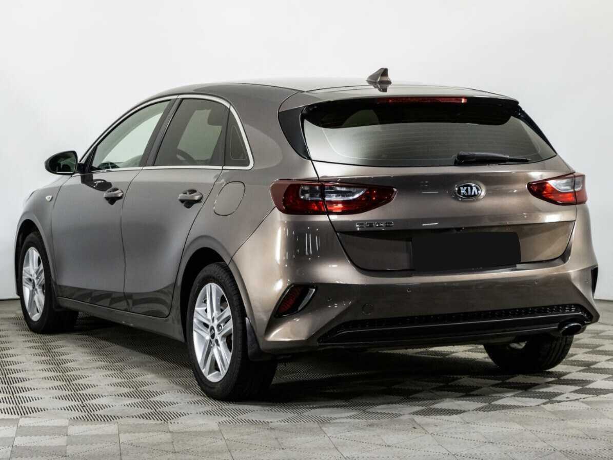 Kia Ceed 2018 года с пробегом. Фото: #6