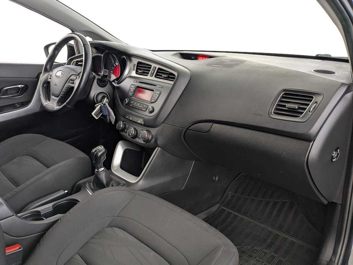Kia Ceed 2014 года с пробегом. Фото: #10