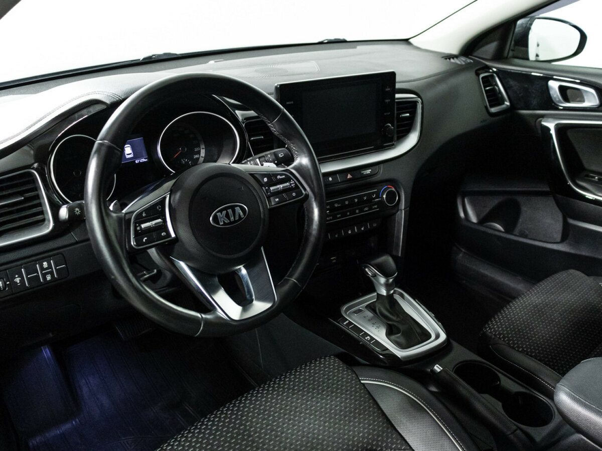 Kia Ceed 2021 года с пробегом. Фото: #10
