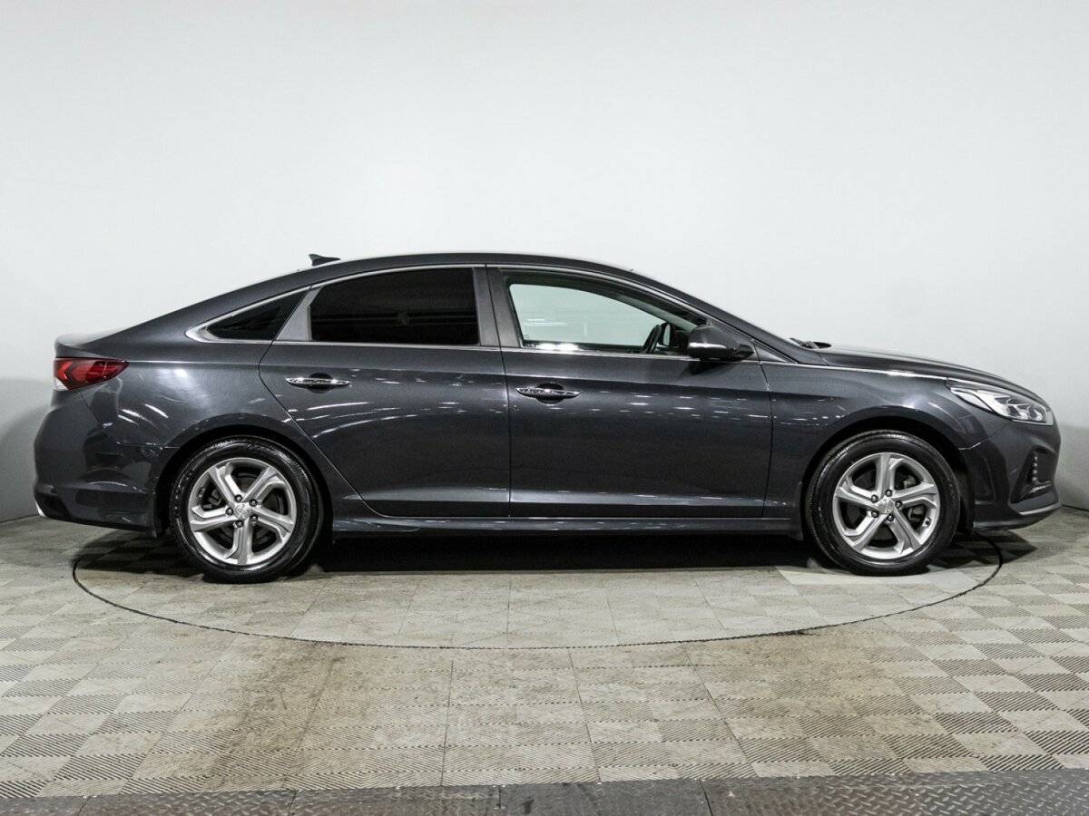 Hyundai Sonata 2018 года с пробегом. Фото: #3